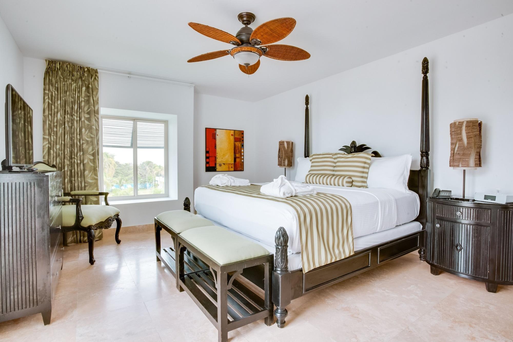 Las Terrazas Resort San Pedro  Ngoại thất bức ảnh